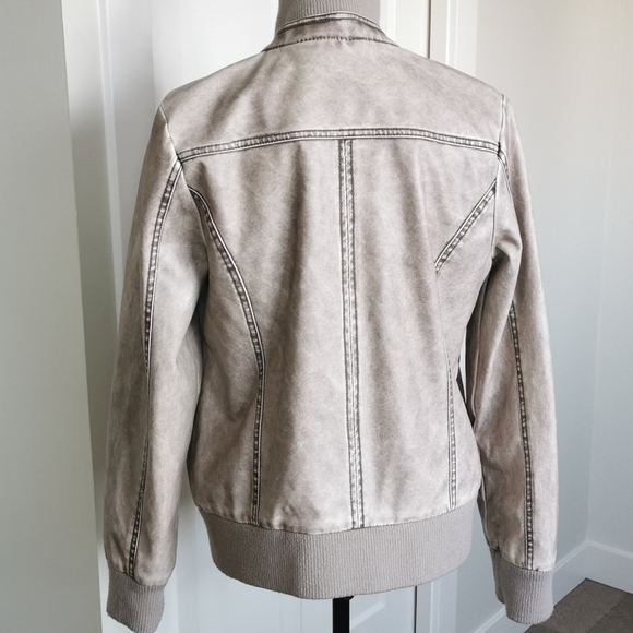 Dollhouse faux tan leather jacket - Picture 3 of 6